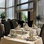 Hotel Orlovetz Pamporowo